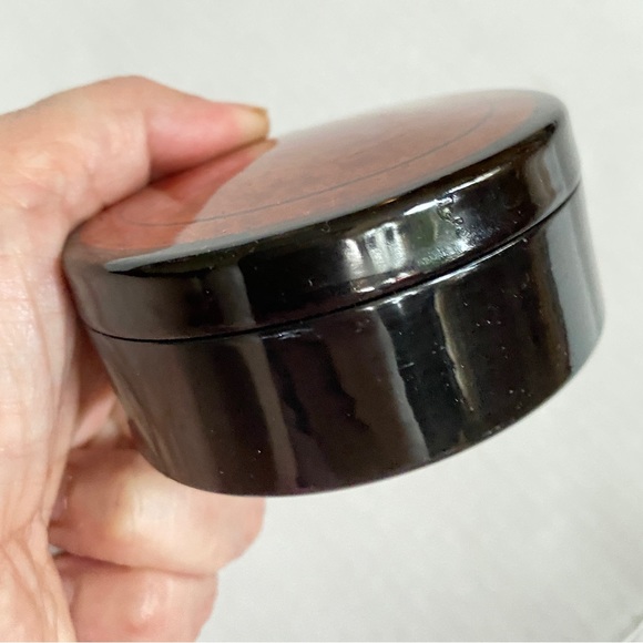 Asian inspired glossy trinket jewelry box with lid - Picture 4 of 9